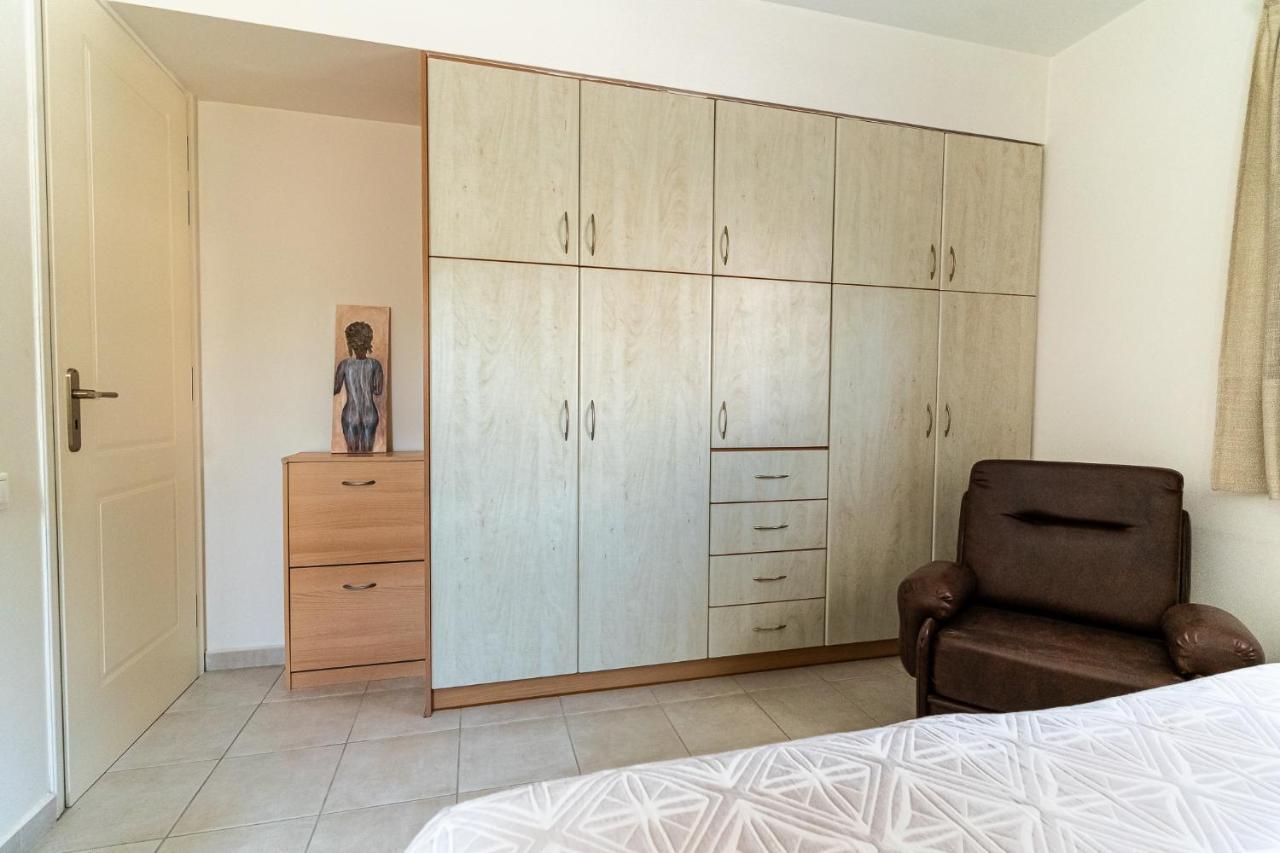 Ferienwohnung Casa D'Arte Vrahati Exterior foto